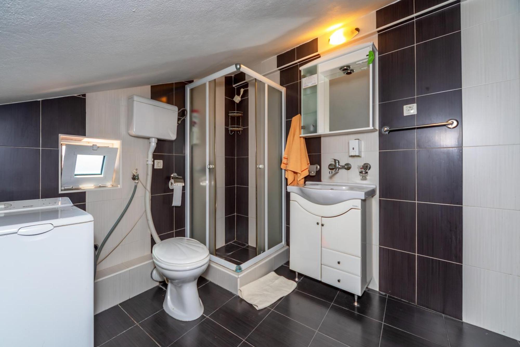 Apartments Pod Lozom With Seaview Petrovac Kamer foto